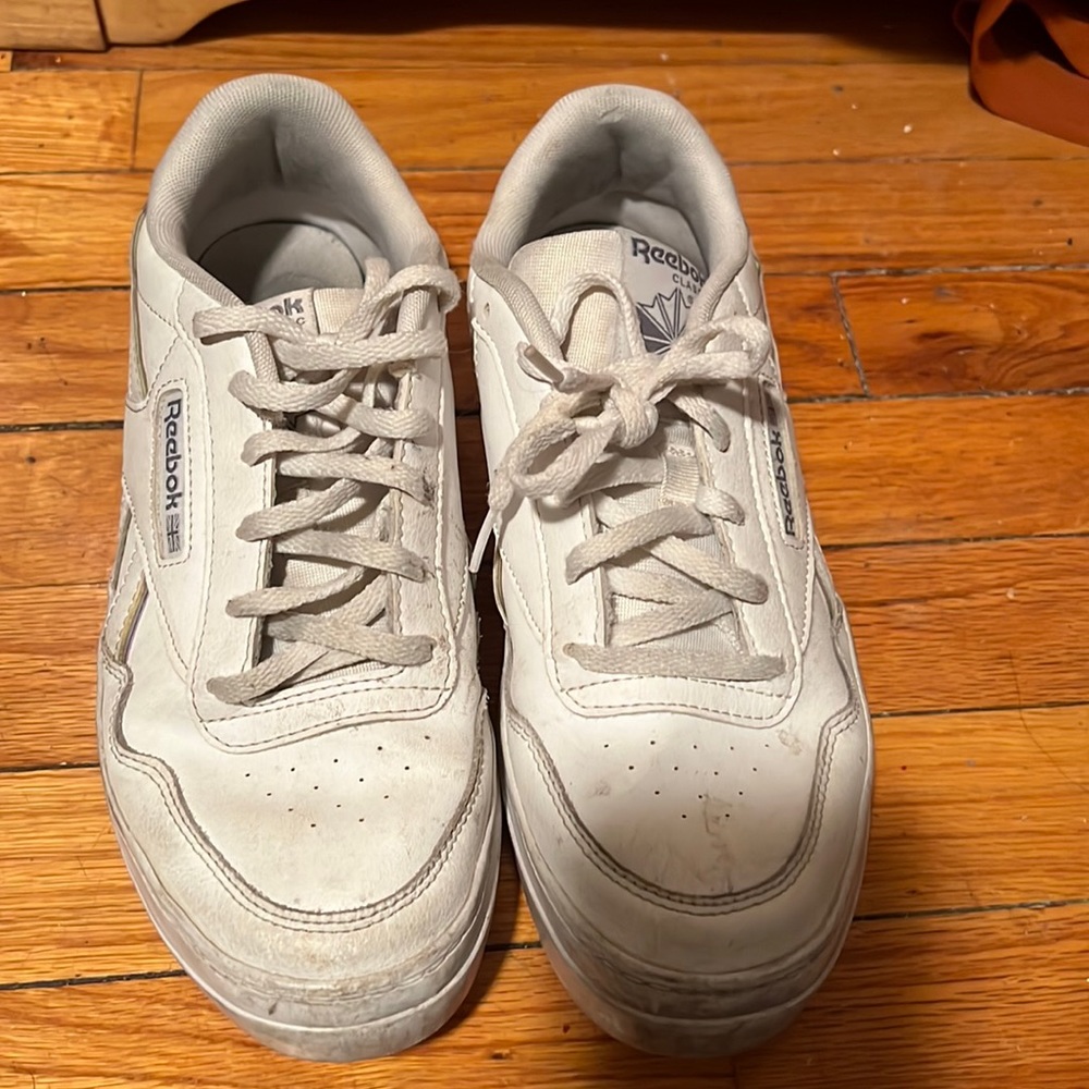 reebok white sneakers